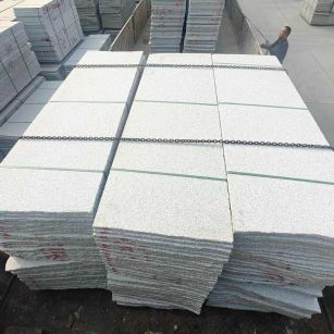 镇江芝麻白毛板，石材毛板